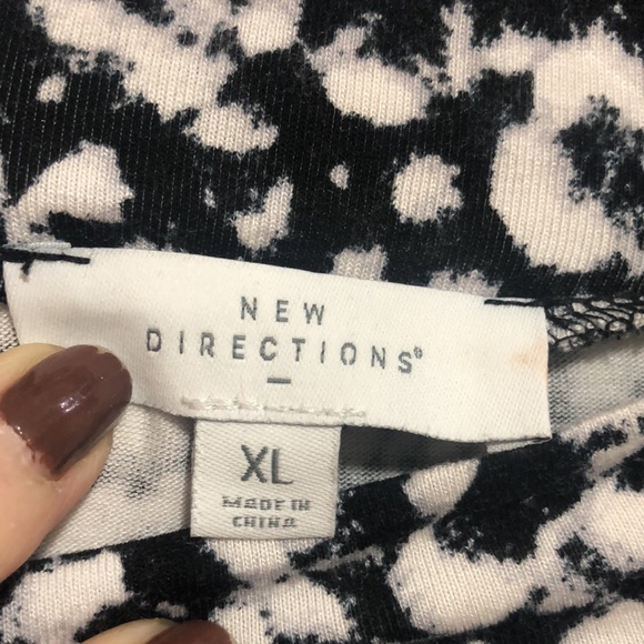 LADIES TOP NEW DIRECTIONS SZ XL - Picture 4 of 8